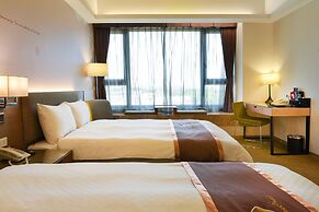 Tsun Huang Hotel