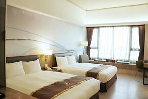 Tsun Huang Hotel