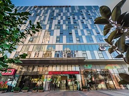 Metropolo Jinjiang Wanda Plaza Hotel