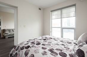 Velvet Stays – CN Tower and Convention Center