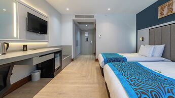 Teymur Continental Hotel