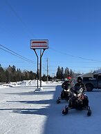 Village Inn & Suites