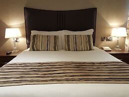 The Lodge Hotel