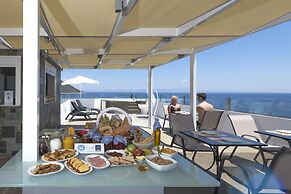 Paraskevas Beach Hotel