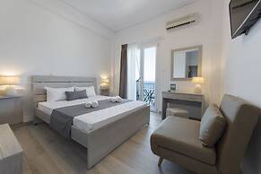 Paraskevas Beach Hotel
