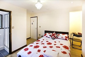 Victoria Centre Apartments & Annexe