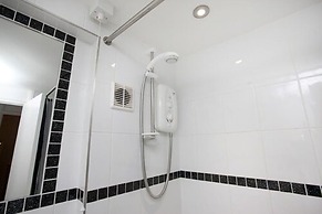 Victoria Centre Apartments & Annexe