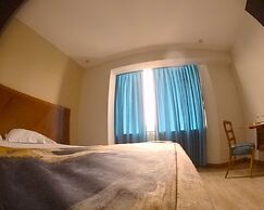 Hotel Esencia Suites