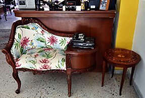 Hotel Mary Carmen
