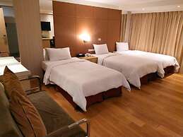 Delton Hotel