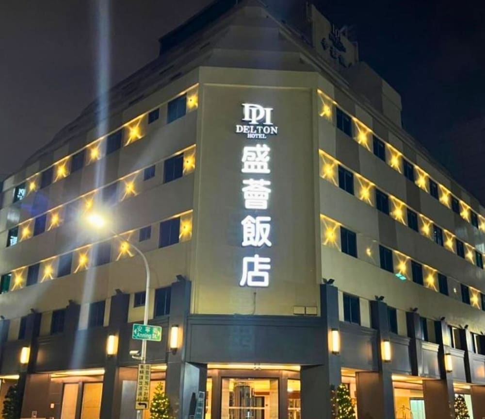 Delton Hotel
