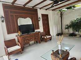 The Calmtree Bungalows