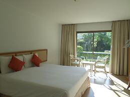 Nautical Inn