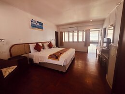 Nautical Inn
