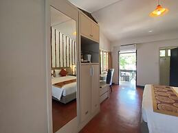 Nautical Inn