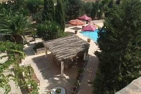Ta' Bertu Host Family Bed & Breakfast