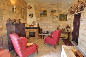 Ta' Bertu Host Family Bed & Breakfast
