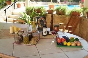 Ta' Bertu Host Family Bed & Breakfast