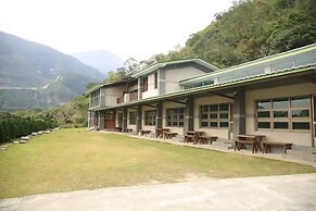 Taroko Mountain Dream Homestay B&B