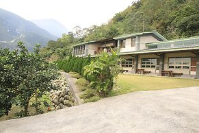 Taroko Mountain Dream Homestay B&B