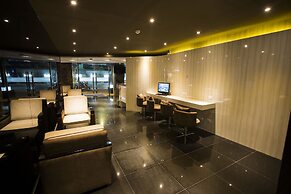 Serenotel Pattaya Beach Front
