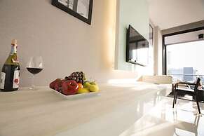 Serenotel Pattaya Beach Front