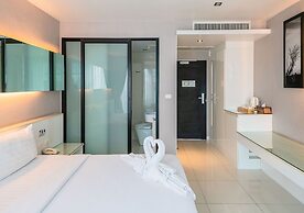 Serenotel Pattaya Beach Front