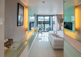 Serenotel Pattaya Beach Front