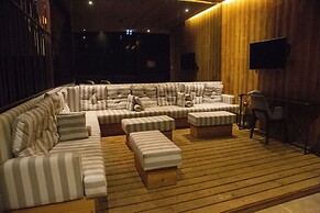 Dosso Dossi Hotels & Spa Downtown