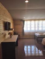 Gotum Hostel 2 at Thalang Road