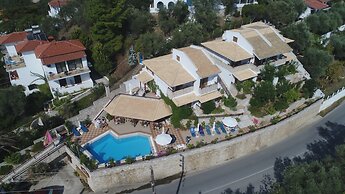 Villa Maraki