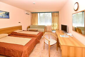 Arabella Beach Hotel