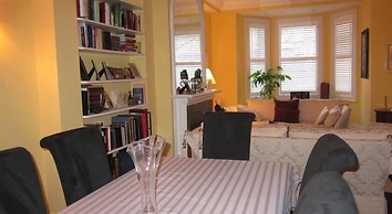 Elegant Cabbagetown