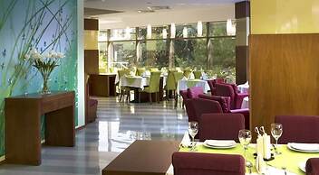 Hotel Laguna Garden
