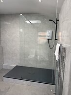 Diamonds Guest House