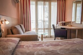 Hotel Sandy Beach