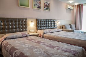 Hotel Sandy Beach