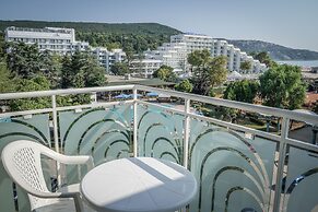 Hotel Sandy Beach