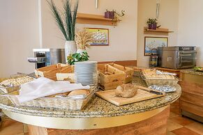 Hotel Sandy Beach