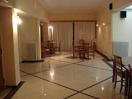 Hotel Cybele