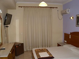 Hotel Cybele