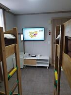 Nabijam Motel