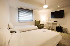 Hillside Hotel