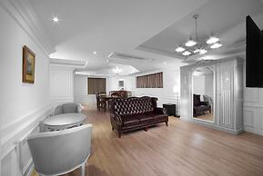 Hillside Hotel