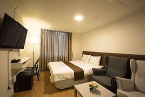 Hillside Hotel