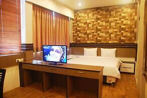 Gandhi Inn