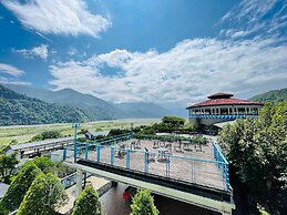 Yingshih Resort