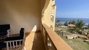 Lux Suites shanzu Seafront Apartments