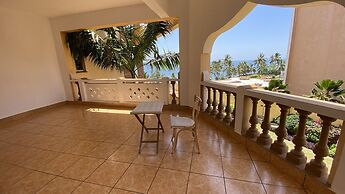 Lux Suites shanzu Seafront Apartments