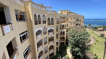 Lux Suites shanzu Seafront Apartments